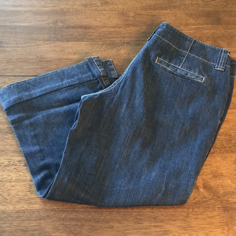 INC International Concepts Jean Capris - Sz 6